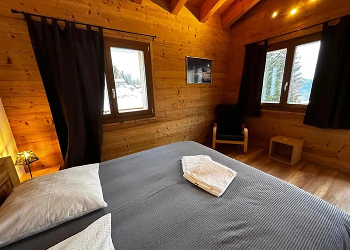 La Tzoum'hostel Albergue *