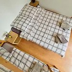 La Tzoum'hostel Hostel